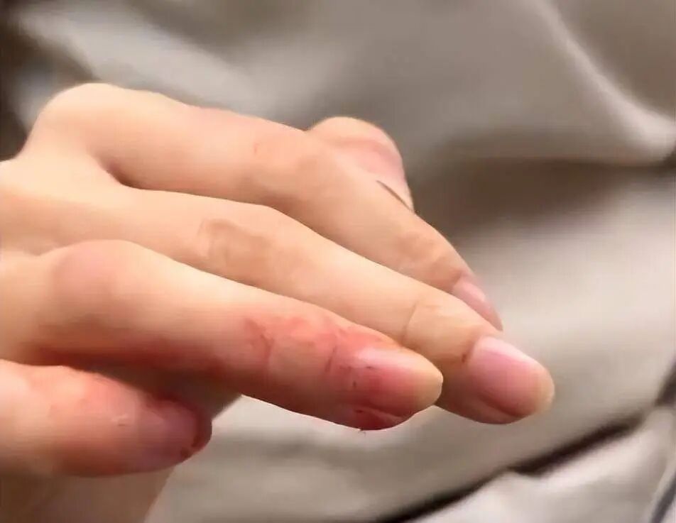 1762333032455480.jpg 1.jpg